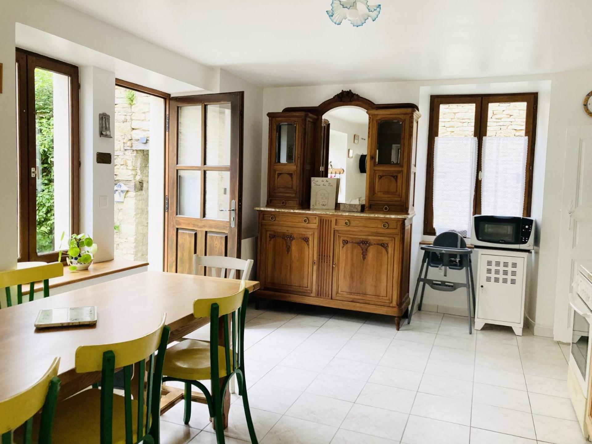 Вилла Rue De La Tour Du Pin Fontaine-Francaise Экстерьер фото